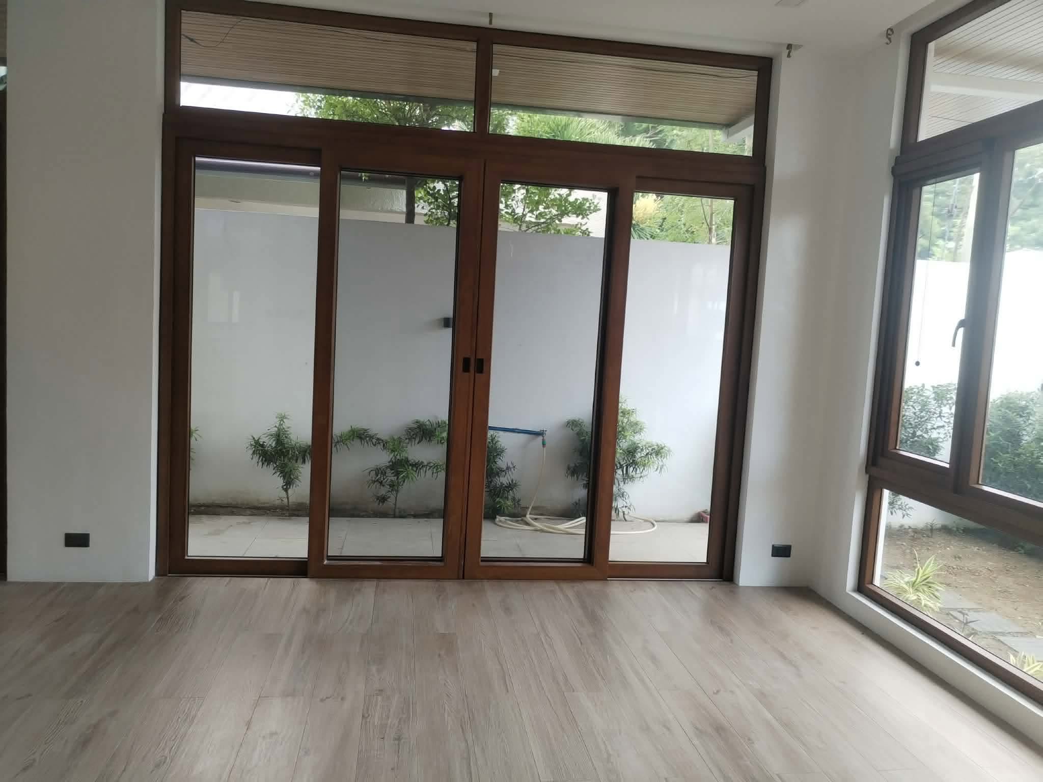 Interior image 1